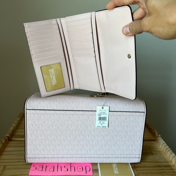 🌼Michael Kors Set - Picture 5 of 16